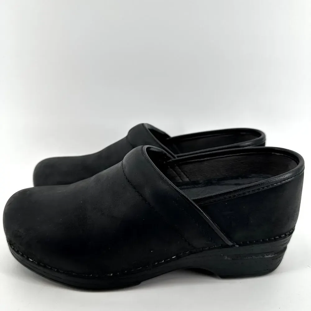Dansko XP 2.0 Leather Clogs Shock Absorption Padded Collar Leather Black 6